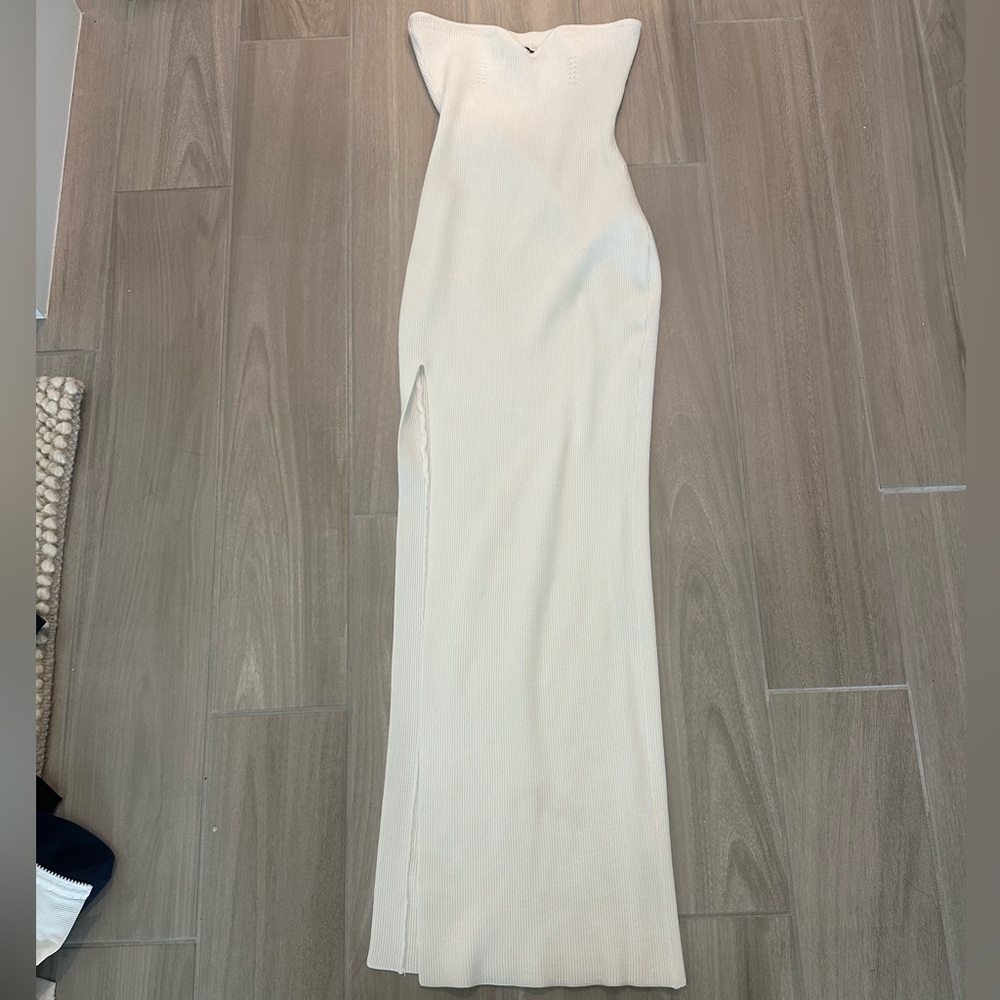 Elegant Cream Maxi Dress